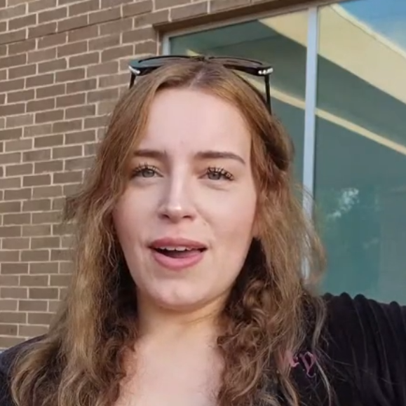 Mia